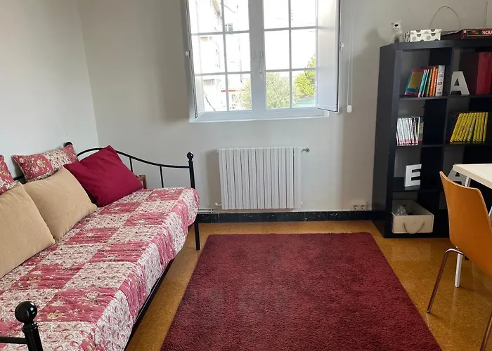 Vivienda En * Combarro